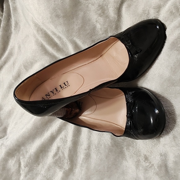 ANYI LU black Patent Leather Snakeskin heel pumps handmade  ANYI LU black Patent Leather Snakeskin heel pumps handmade Made in Italy size 40